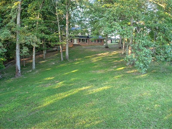 2nd image of 1329 McCoy Cir