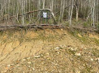2 Sleepy Hollow Rd, East Bernstadt, KY