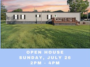 45 Oak Valley Rd, Irvine, KY 40336