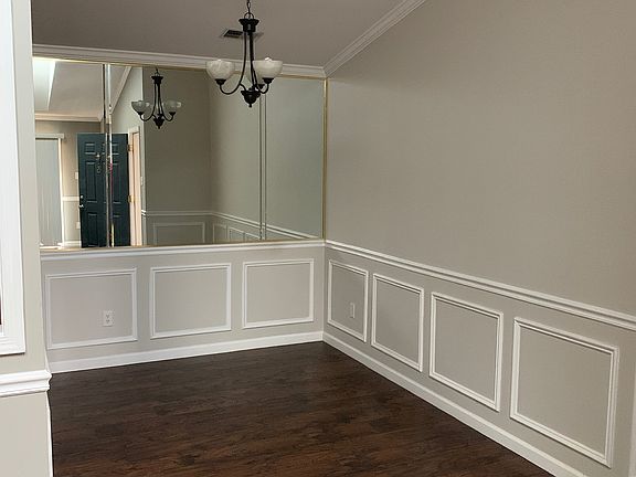 4th image of 173 Brookland Ct APT 5