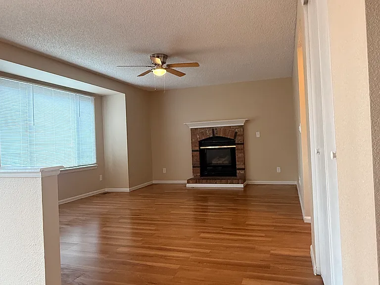 20917 E 44th Ave — Photo 22