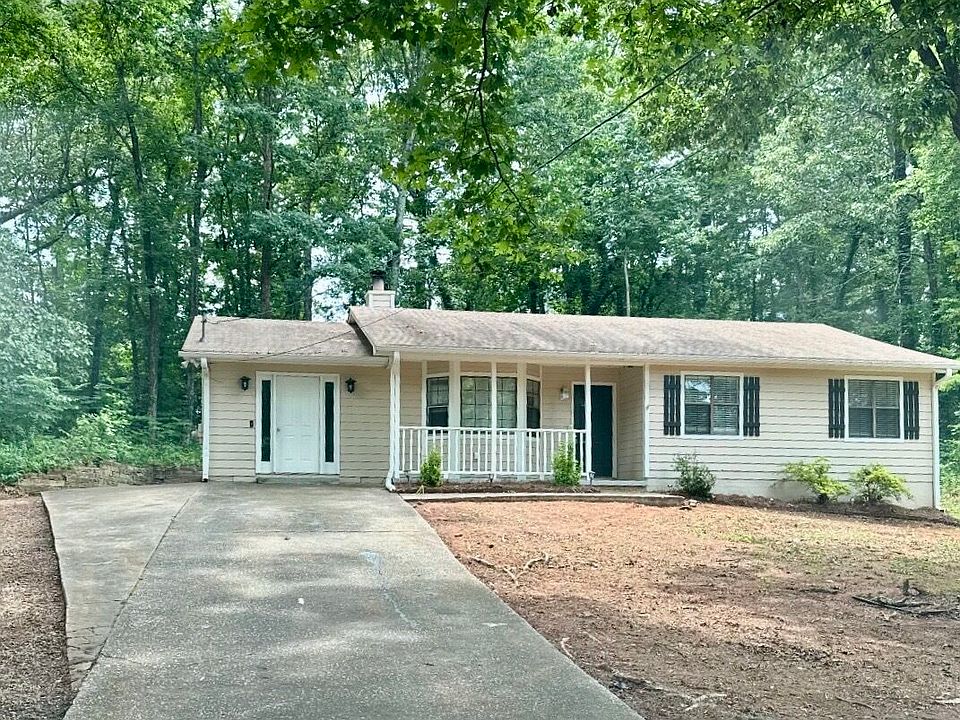 1st image of 108 Hilltop Cir