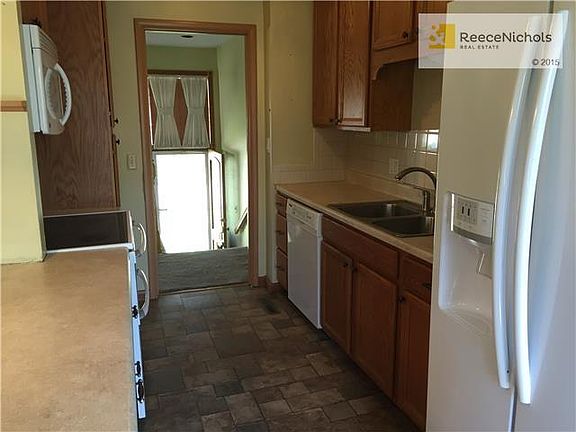 4th image of 1703 NE 67th St