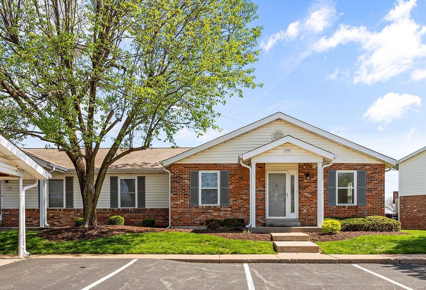 1212 Cliffridge Ln, Valley Park, MO 63088 Zillow