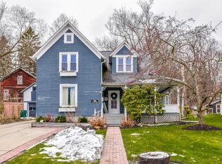 238 E King St, Chardon, OH 44024