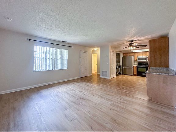 2nd image of 28 Windtree Ln Building D