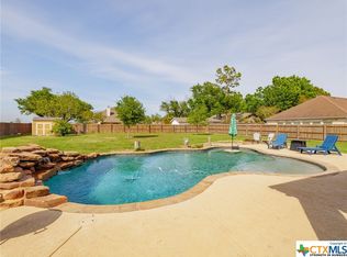 502 Sydney, Thorndale, TX 76577