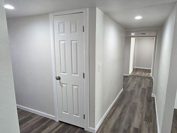 5th image of 780 Clems Rd #6