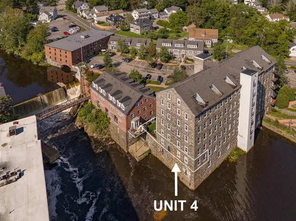 6 Bay Road #4, Newmarket, NH 03857