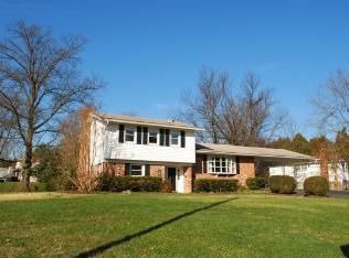 8304 W Boulevard Dr, Alexandria, VA 22308