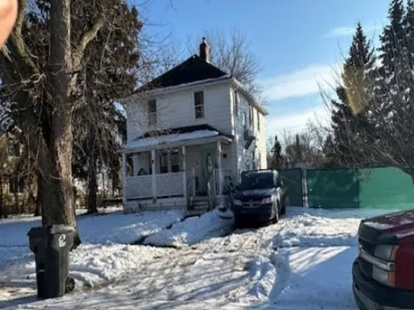 66 E Fairmount Ave, Pontiac, MI 48340