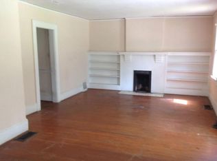 2731 W Burnham St, Milwaukee, WI 53215