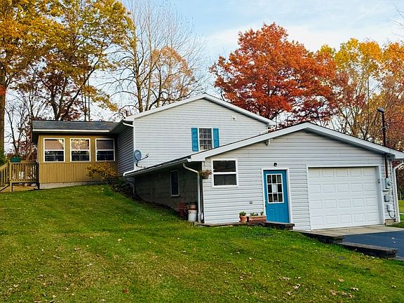 4th image of 879 Kahle Rd