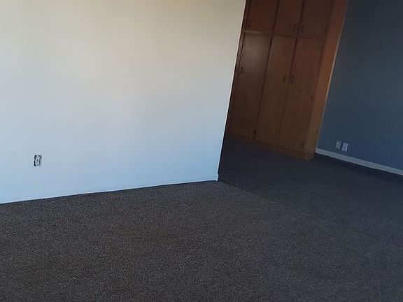3rd image of 5397 Laguna Dr