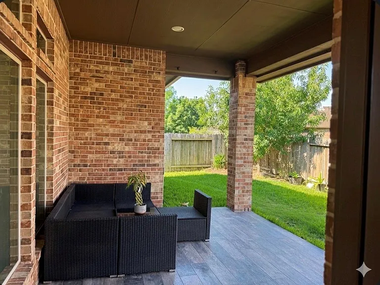 3719 Brampton Island Dr — Photo 14