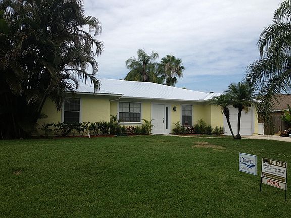2nd image of 1912 SE Fallon Drive