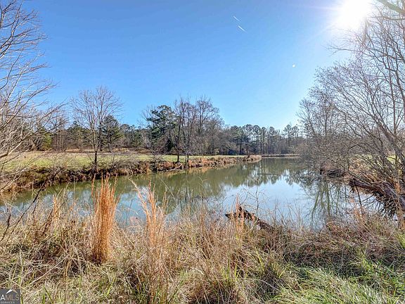 4th image of 626 Flat Creek Trl