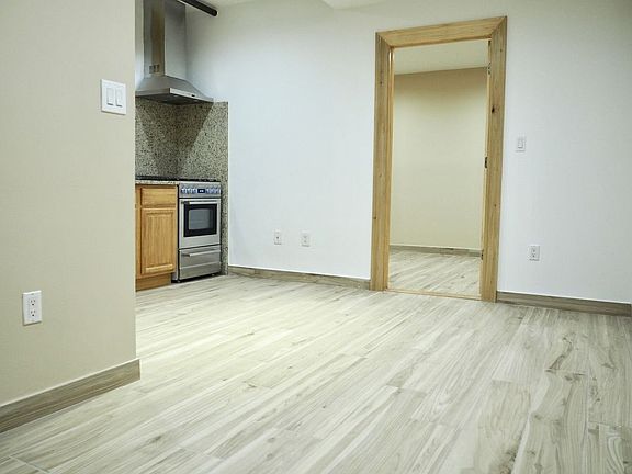 3rd image of 3975 62nd St APT 3