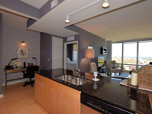 2nd image of 2036 N Prospect Ave #2-905