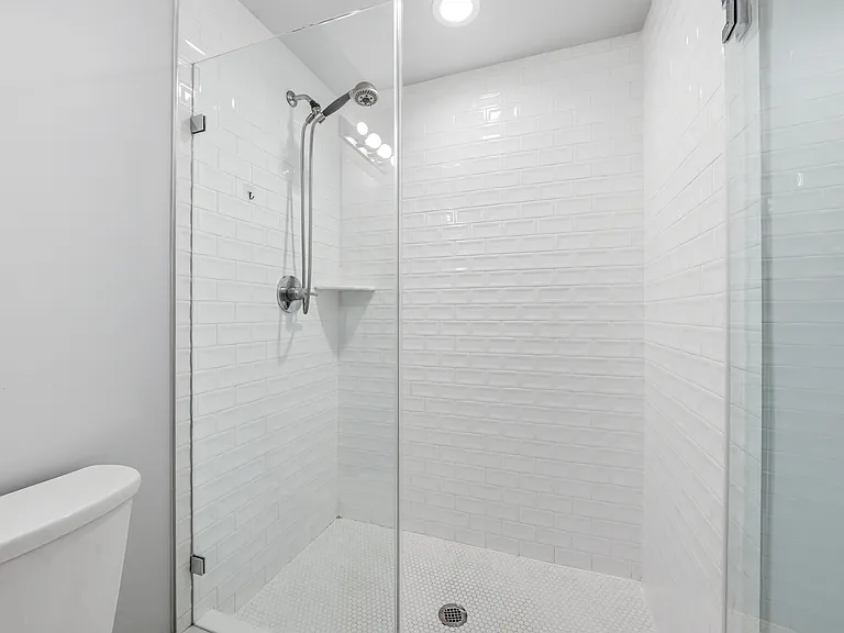 444 Kingsley St #444 — Photo 25