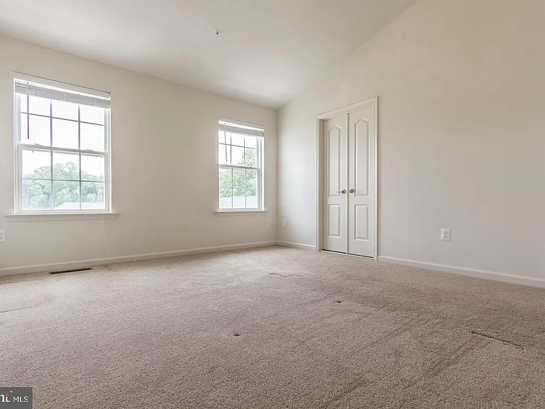 23045 Sweetspire Dr — Photo 21
