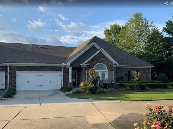 3311 Lindenridge Dr, Buford, GA 30519