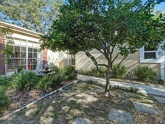 4th image of 5513 MARINERS COVE Drive
