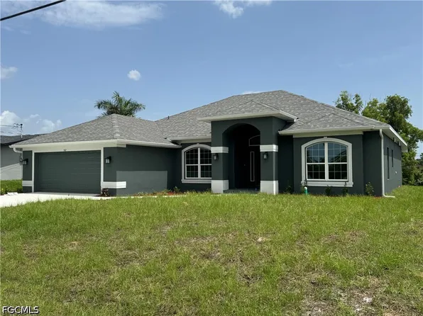 302 SE 1st Terrace Cpe, Coral, FL 33990