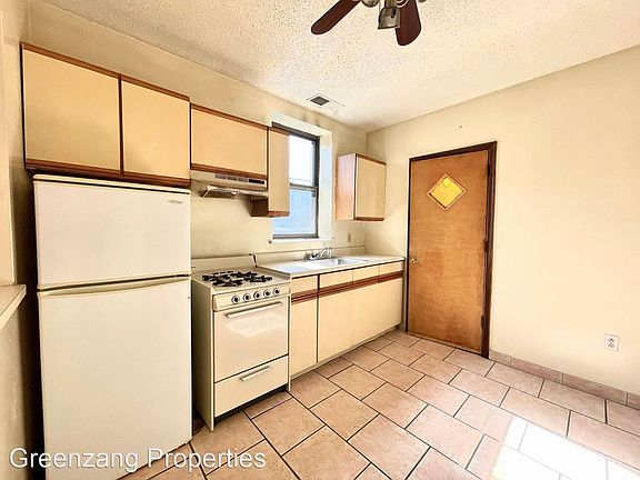 3rd image of 1248 S 10th St #10581573