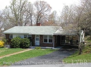 1060 Coronado Ln, Lynchburg, VA 24502