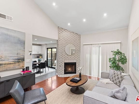 3rd image of 6100 Arbutus Ave Unit 34