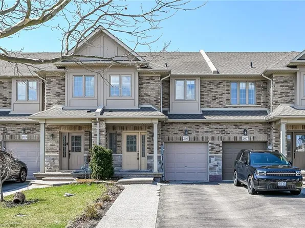 205 Tanglewood Dr, Hamilton, ON L0R 1C0