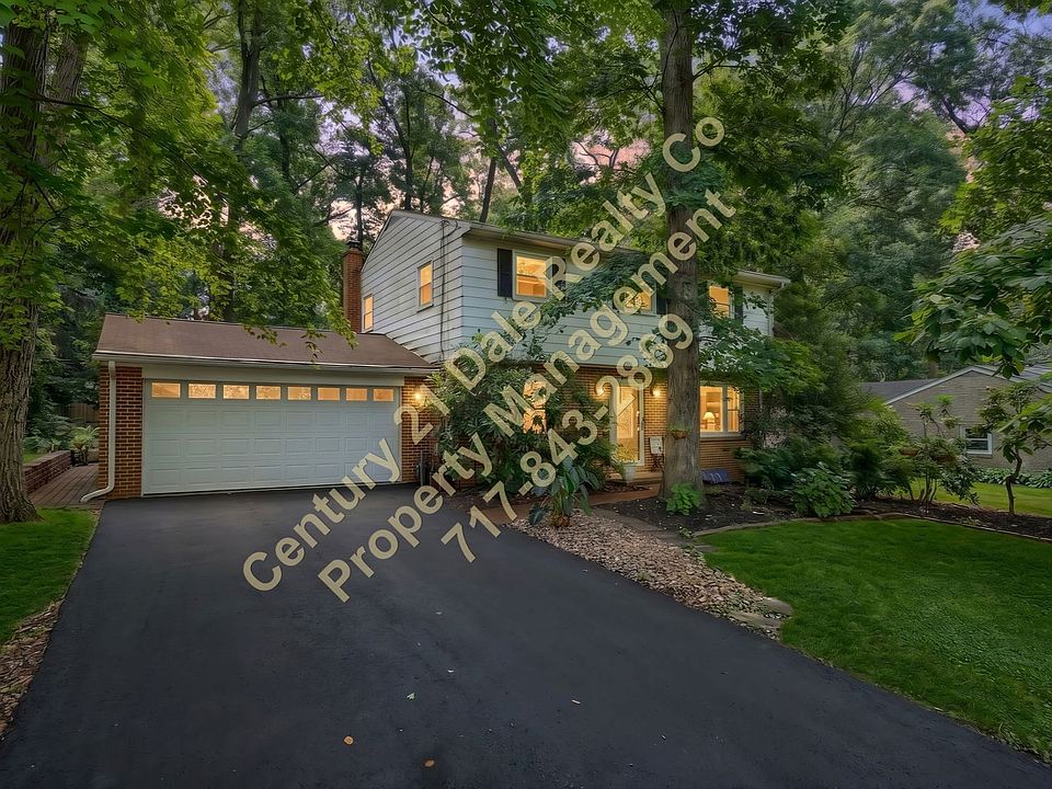1st image of 428 Blue Ridge Dr