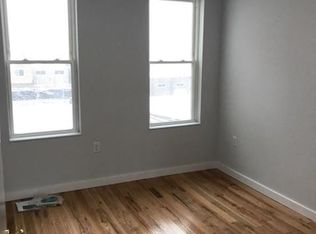 409 13th St FLOOR 2, Union City, NJ 07087