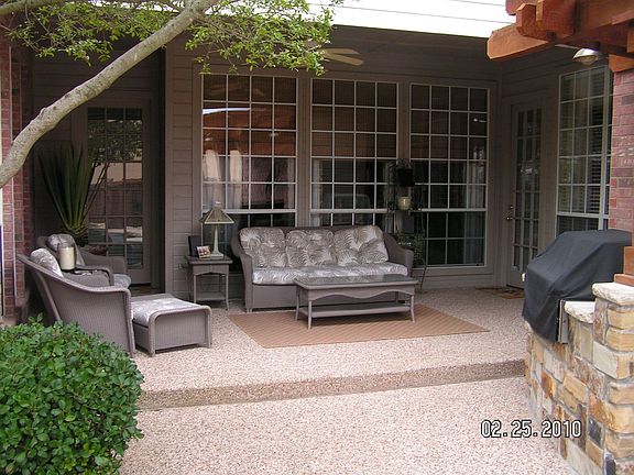 Covered deck with ceiling fan