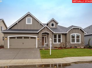 16116 Serres Farms Way, Oregon City, OR