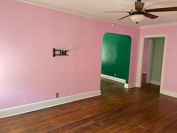5th image of 165 Marne St
