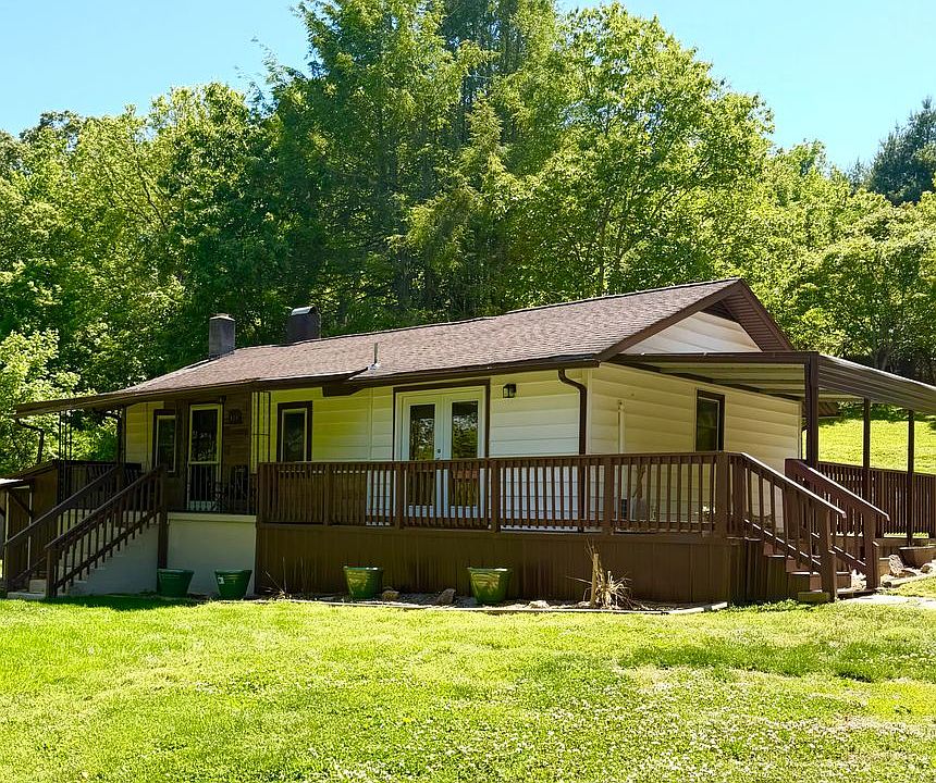 1st image of 820 Emma Rd