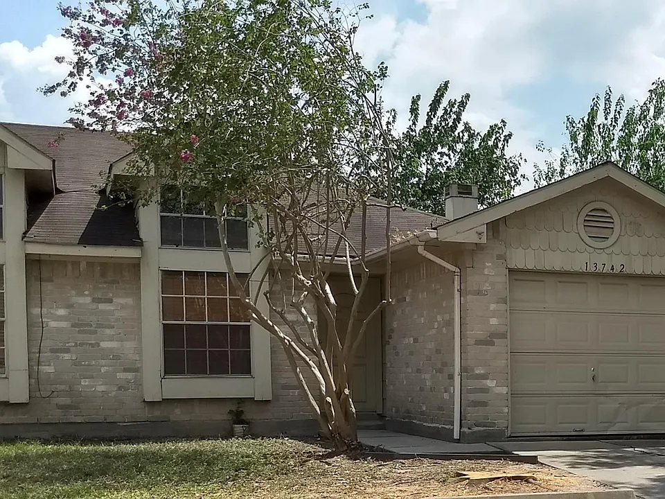3527 Sablechase Dr