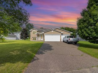4950 Drake Cir, Big Lake, MN 55309