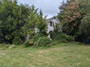 2529 N Apple Creek Rd, Wooster, OH 44691
