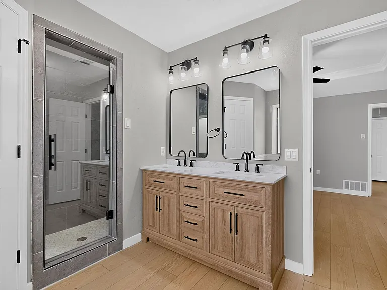 620 Stoneybrook Dr — Photo 10
