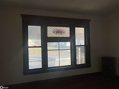 905 N Court St Ottumwa IA 52501 Zillow 905 N Court St Ottumwa IA 52501 Zillow
