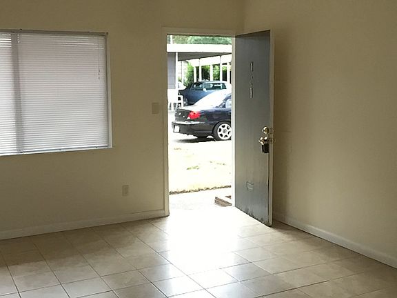 5th image of 8214 Lake St SW APT 1