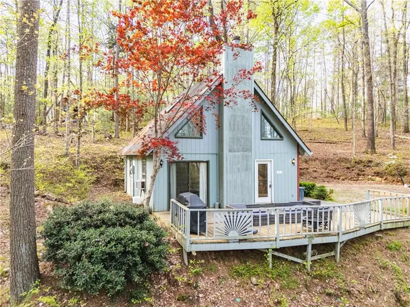 445 White Rapids Dr, Demorest, GA 30535