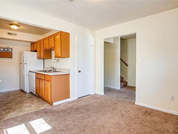5th image of 942 Maryland Ave