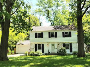 2730 S Twyckenham Dr, South Bend, IN 46614