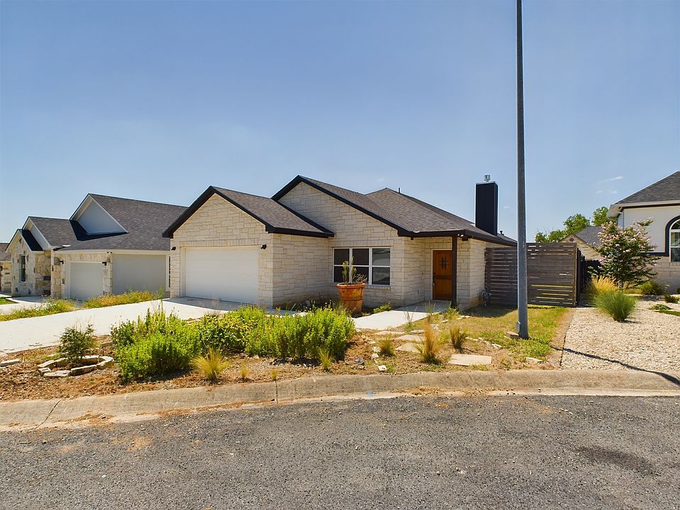 1st image of 1605 Redwood Ct