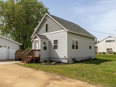 368 N Main St, Zumbrota, MN, 55992