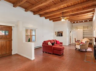2241 Paseo De Los Chamisos, Santa Fe, NM 87505